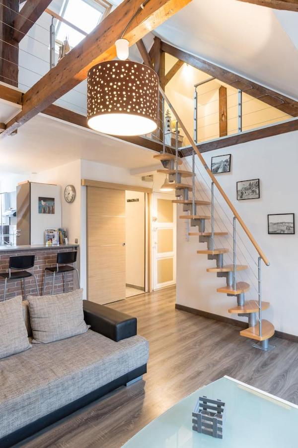 Duplex Apartment *